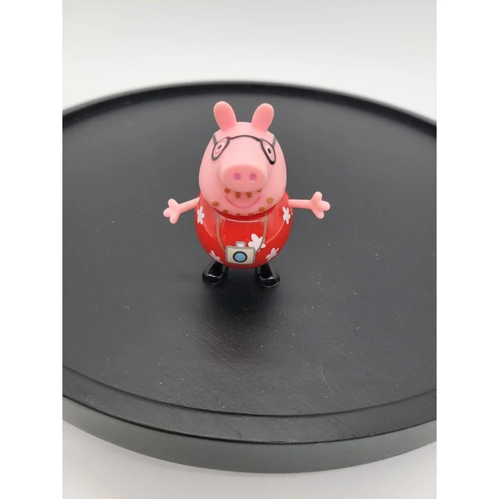 Peppa Pig Daddy Pig figure red Hawaiian shirt camera camper van replacement